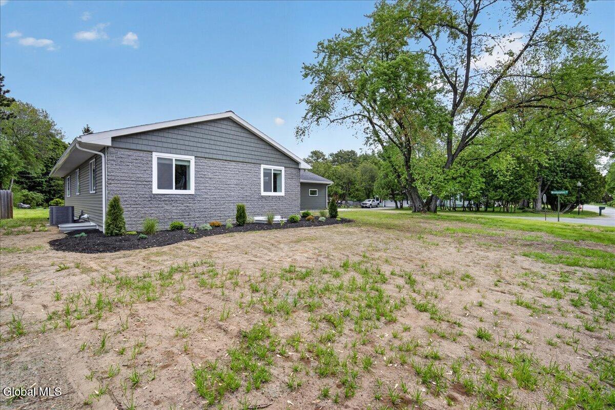 25 Merritt Road South Glens Falls NY 12803