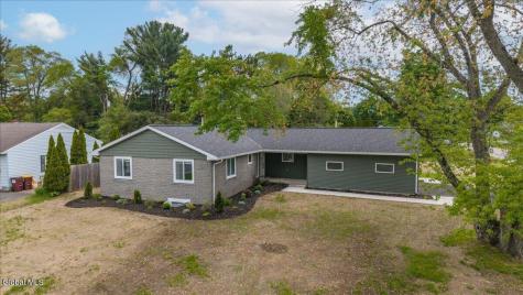 25 Merritt Road South Glens Falls NY 12803
