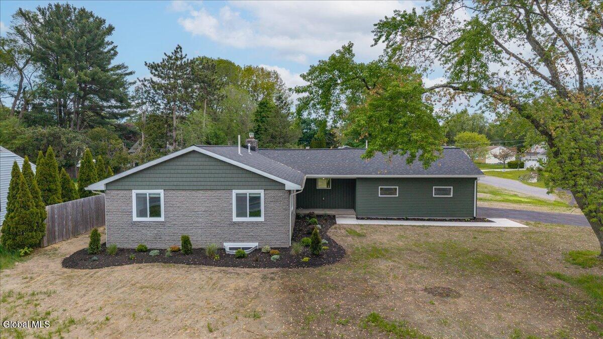 25 Merritt Road South Glens Falls NY 12803
