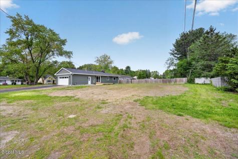 25 Merritt Road South Glens Falls NY 12803