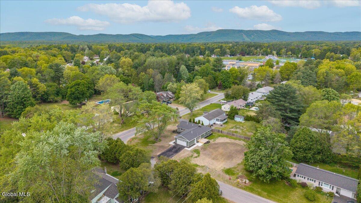25 Merritt Road South Glens Falls NY 12803