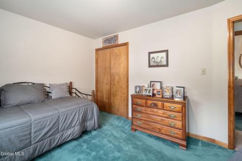 4040 River Road Niskayuna NY 12309