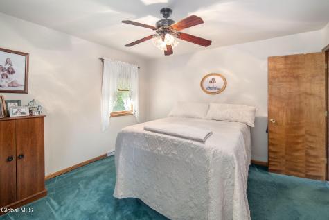 4040 River Road Niskayuna NY 12309