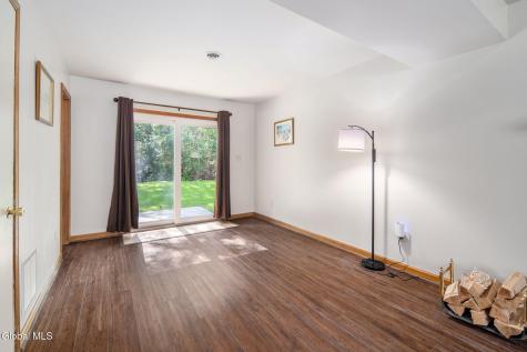4040 River Road Niskayuna NY 12309