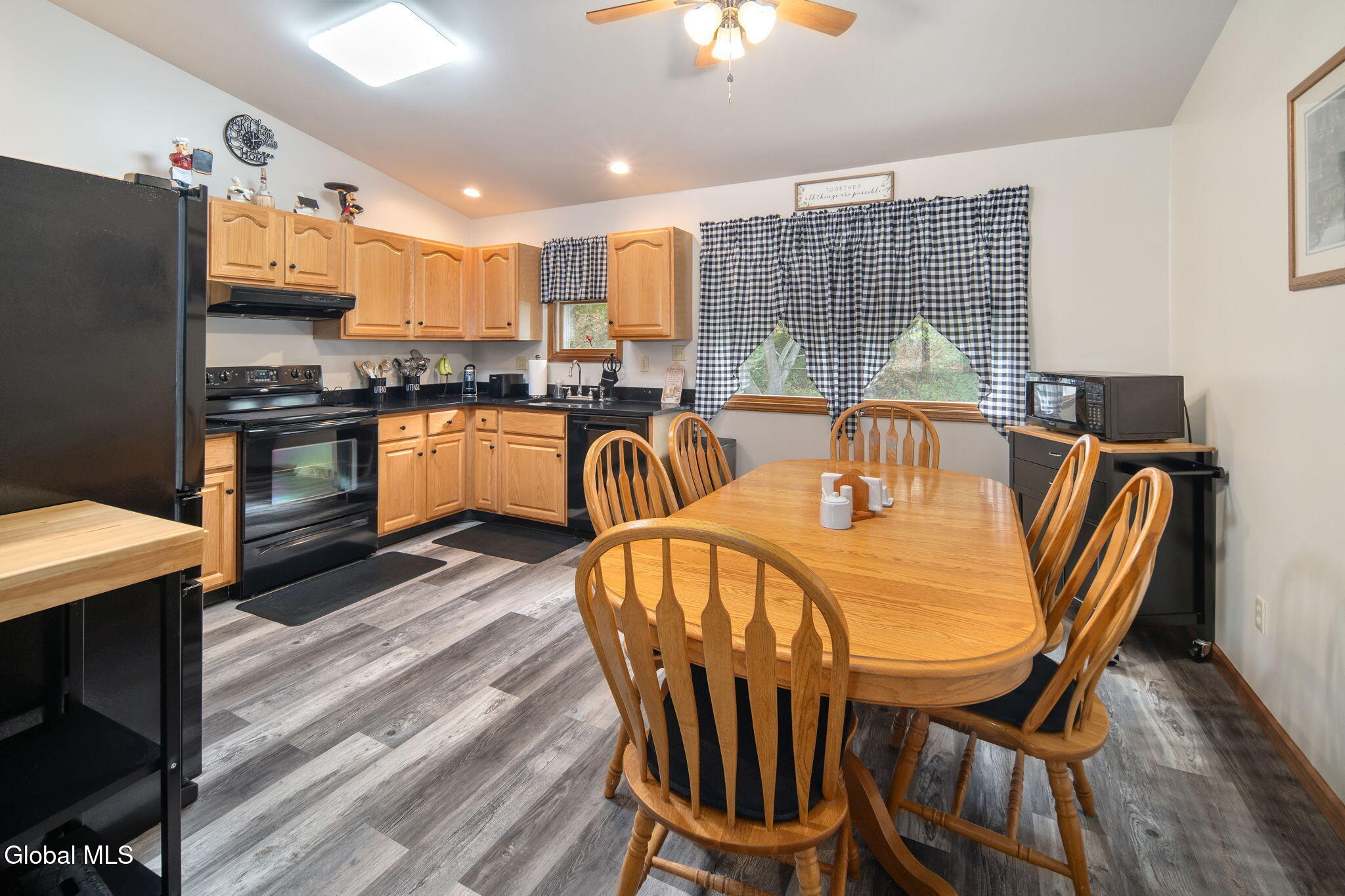 4040 River Road Niskayuna NY 12309