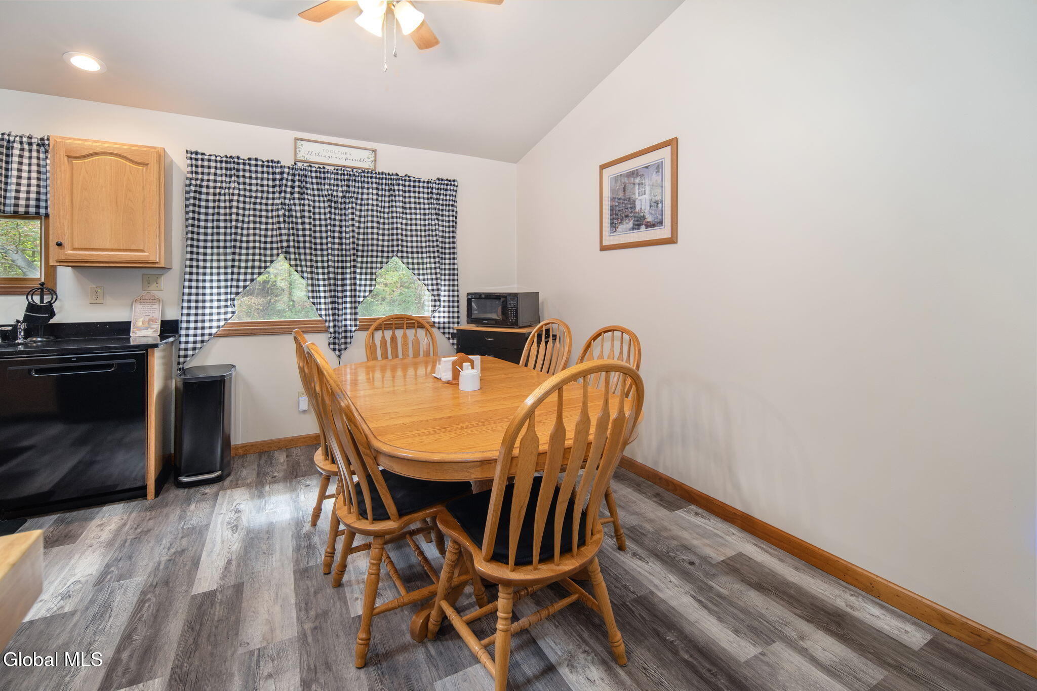 4040 River Road Niskayuna NY 12309