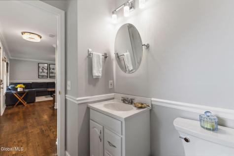 31 Concord Drive Saratoga Springs NY 12866