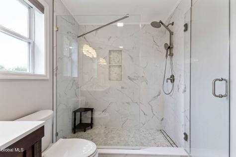 31 Concord Drive Saratoga Springs NY 12866