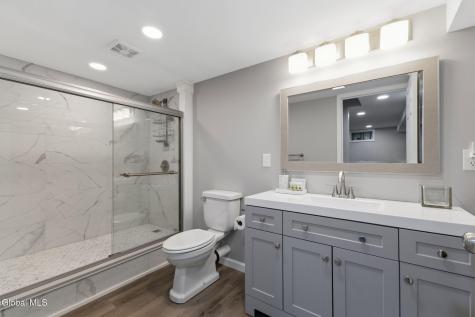 31 Concord Drive Saratoga Springs NY 12866