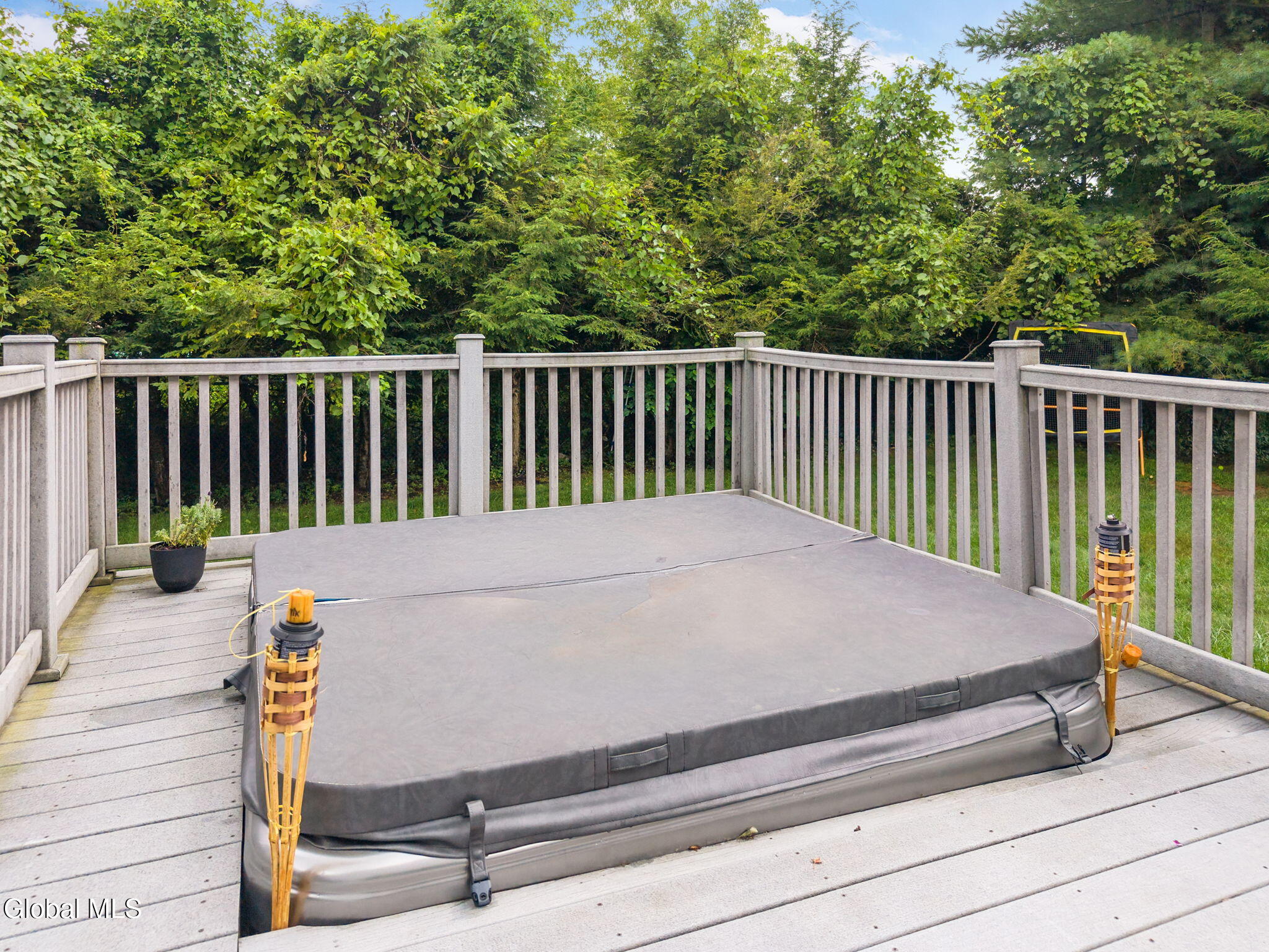 31 Concord Drive Saratoga Springs NY 12866