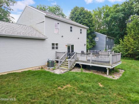 31 Concord Drive Saratoga Springs NY 12866