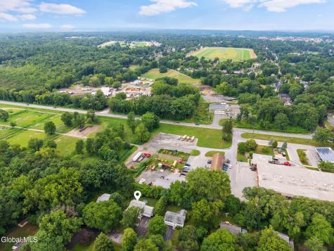 31 Concord Drive Saratoga Springs NY 12866