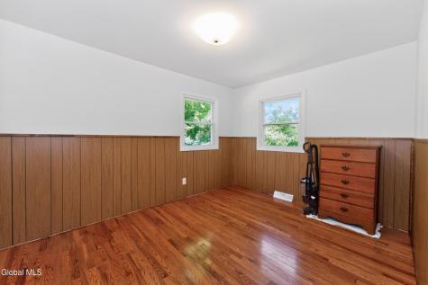 9 Chesebro Drive Schenectady NY 12309