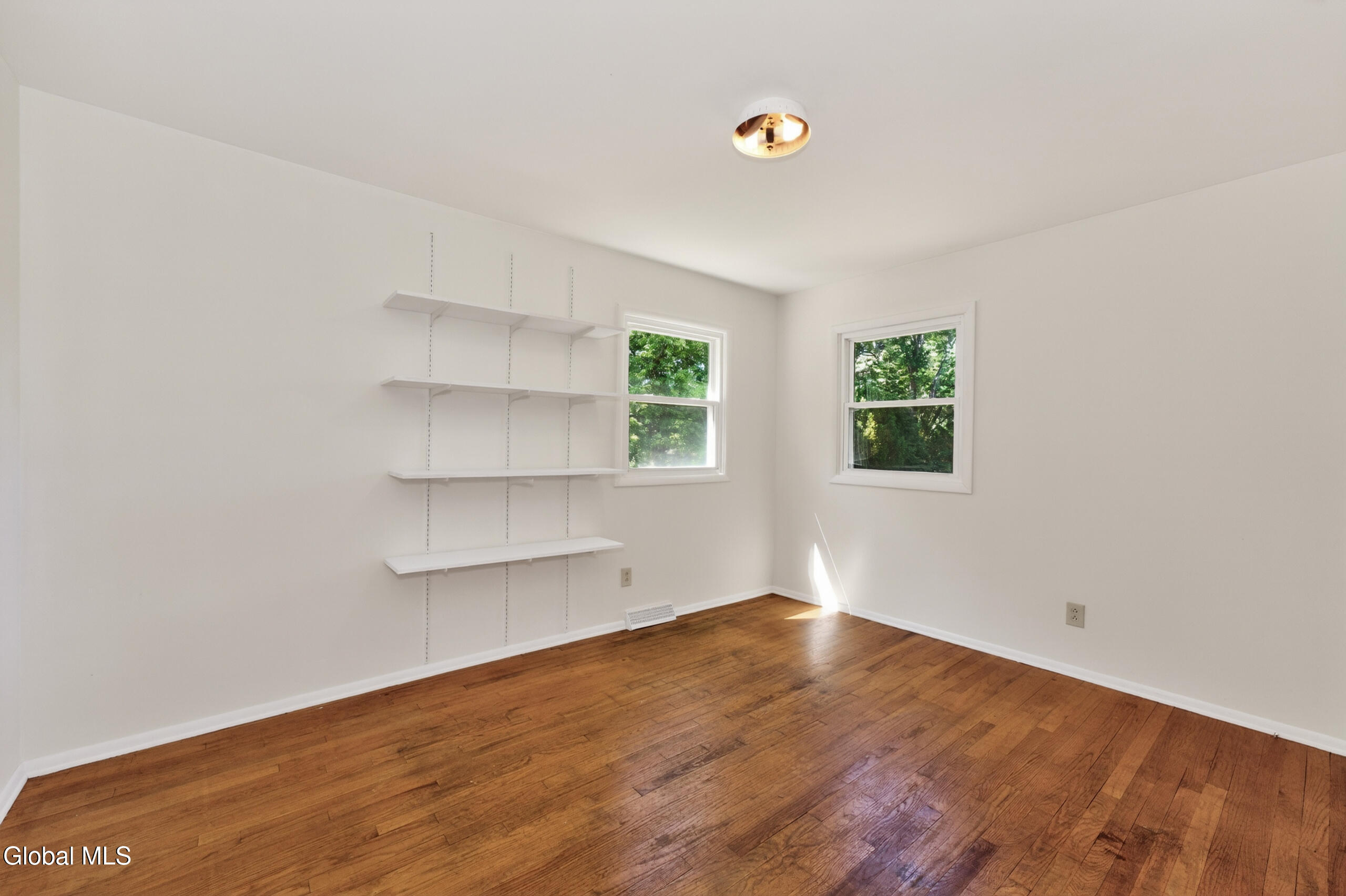 9 Chesebro Drive Schenectady NY 12309