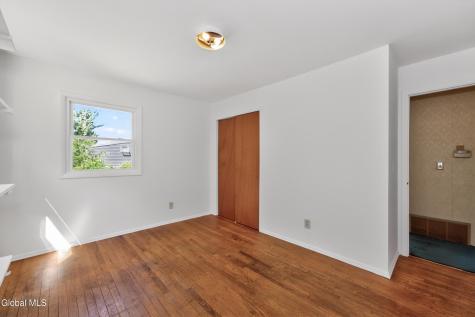 9 Chesebro Drive Schenectady NY 12309