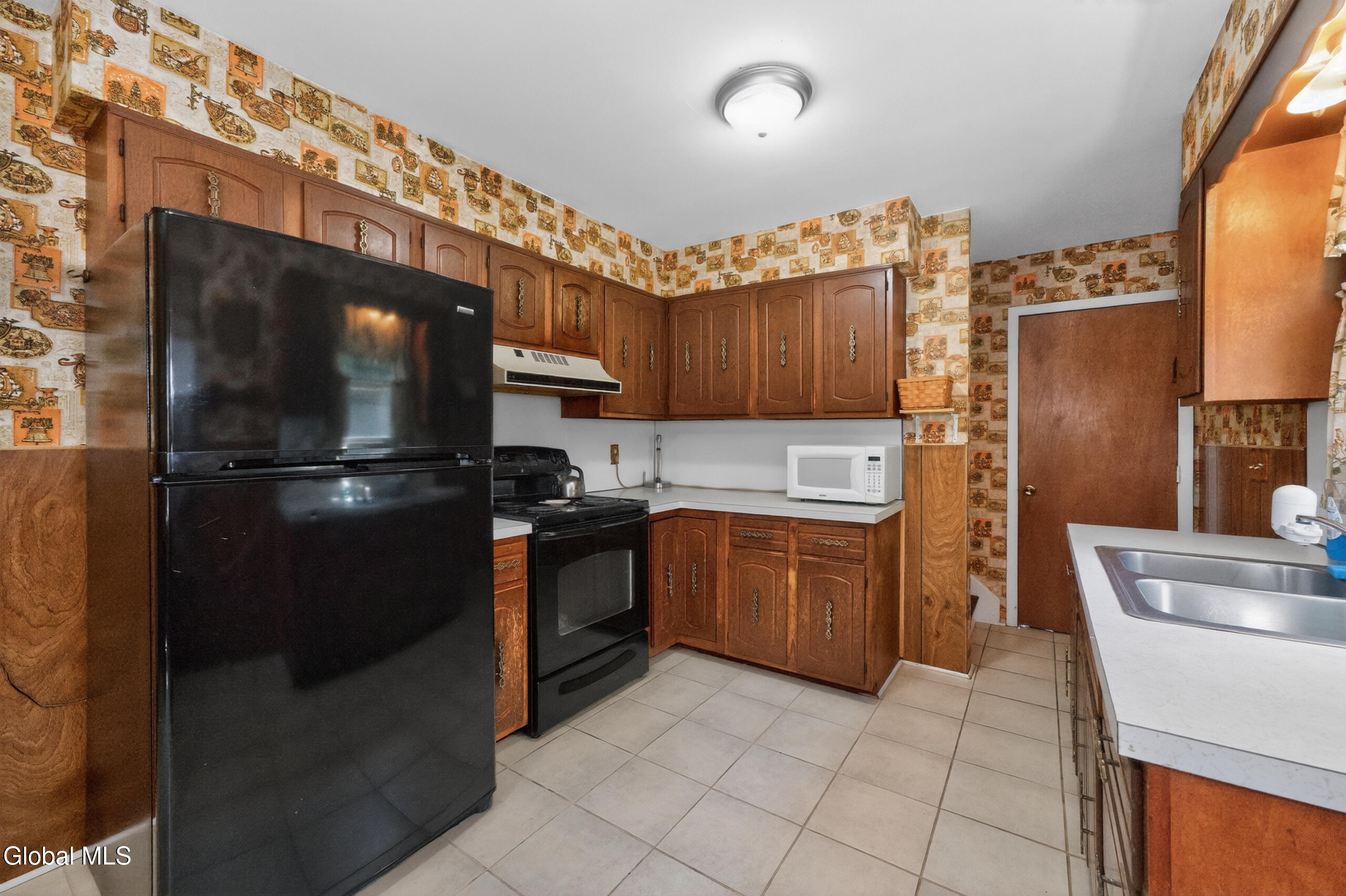 9 Chesebro Drive Schenectady NY 12309
