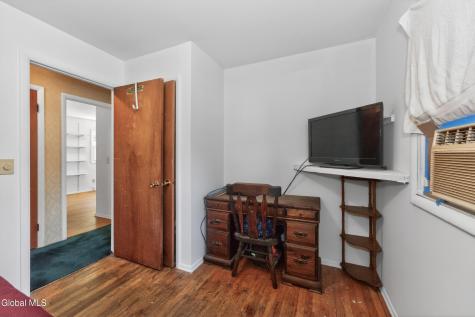 9 Chesebro Drive Schenectady NY 12309