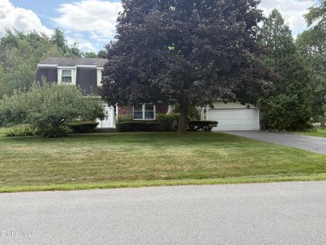 3 Mott Drive Burnt Hills NY 12027