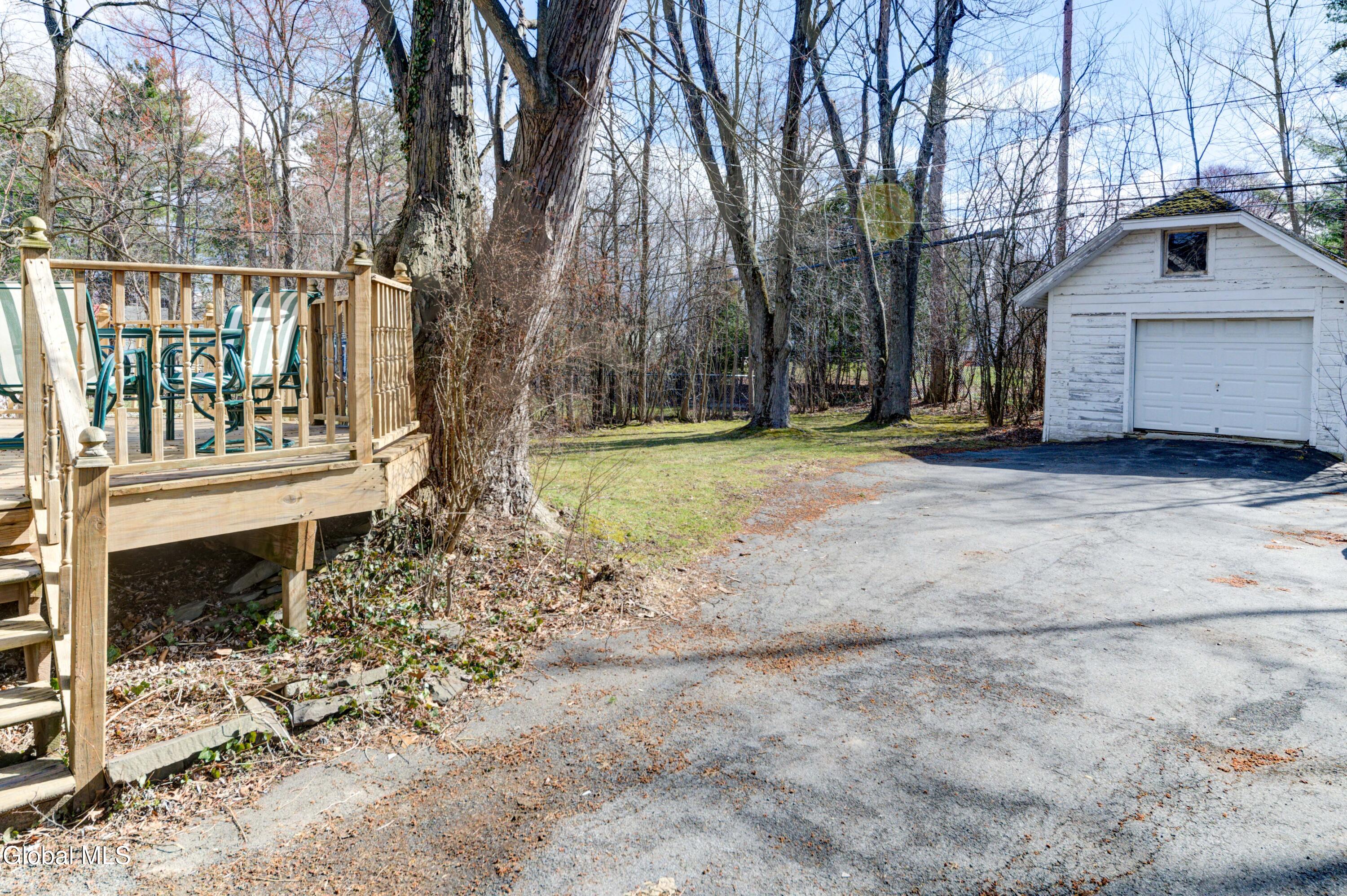 1162 S Country Club Drive Niskayuna NY 12309