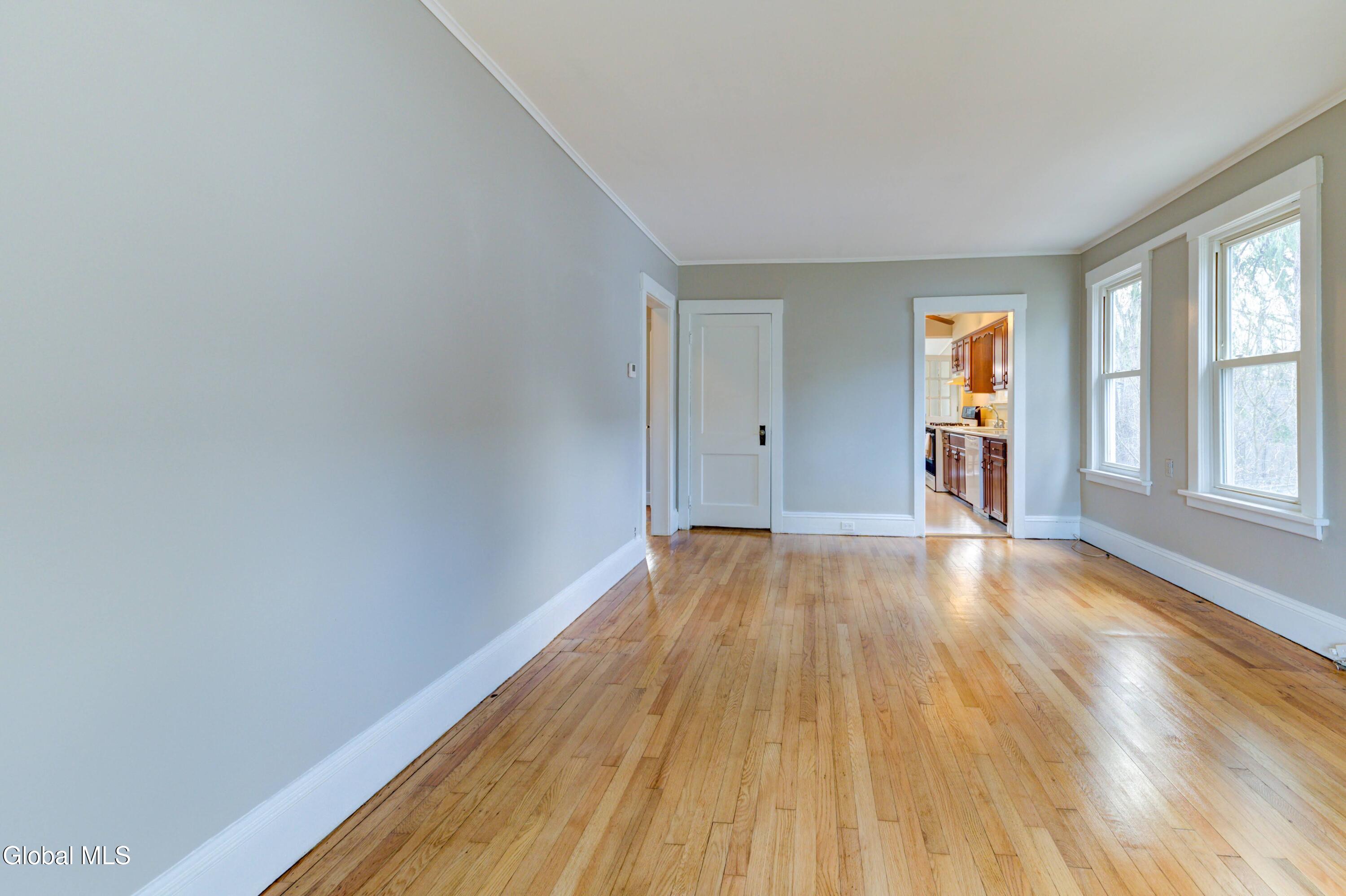 1162 S Country Club Drive Niskayuna NY 12309