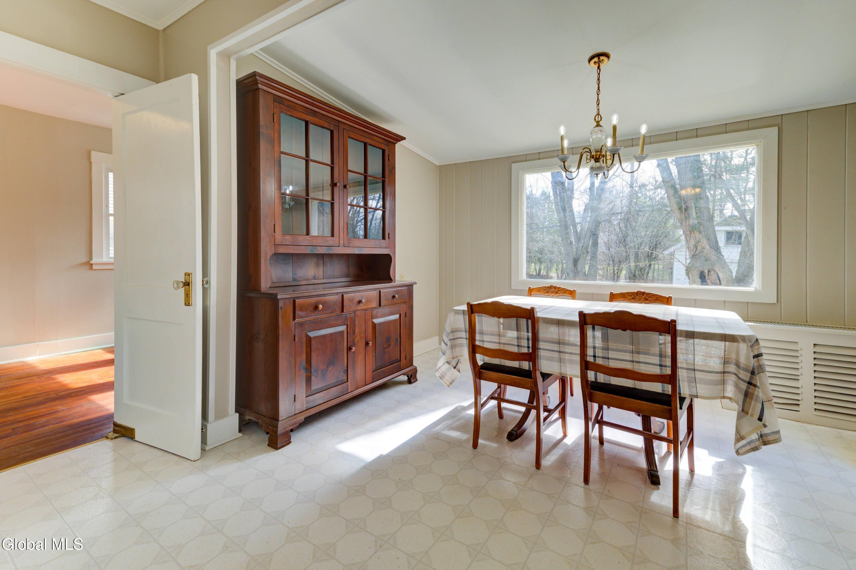 1162 S Country Club Drive Niskayuna NY 12309