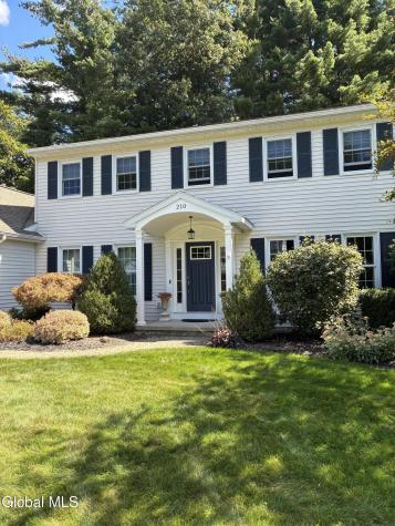210 Sundew Drive Schenectady NY 12303