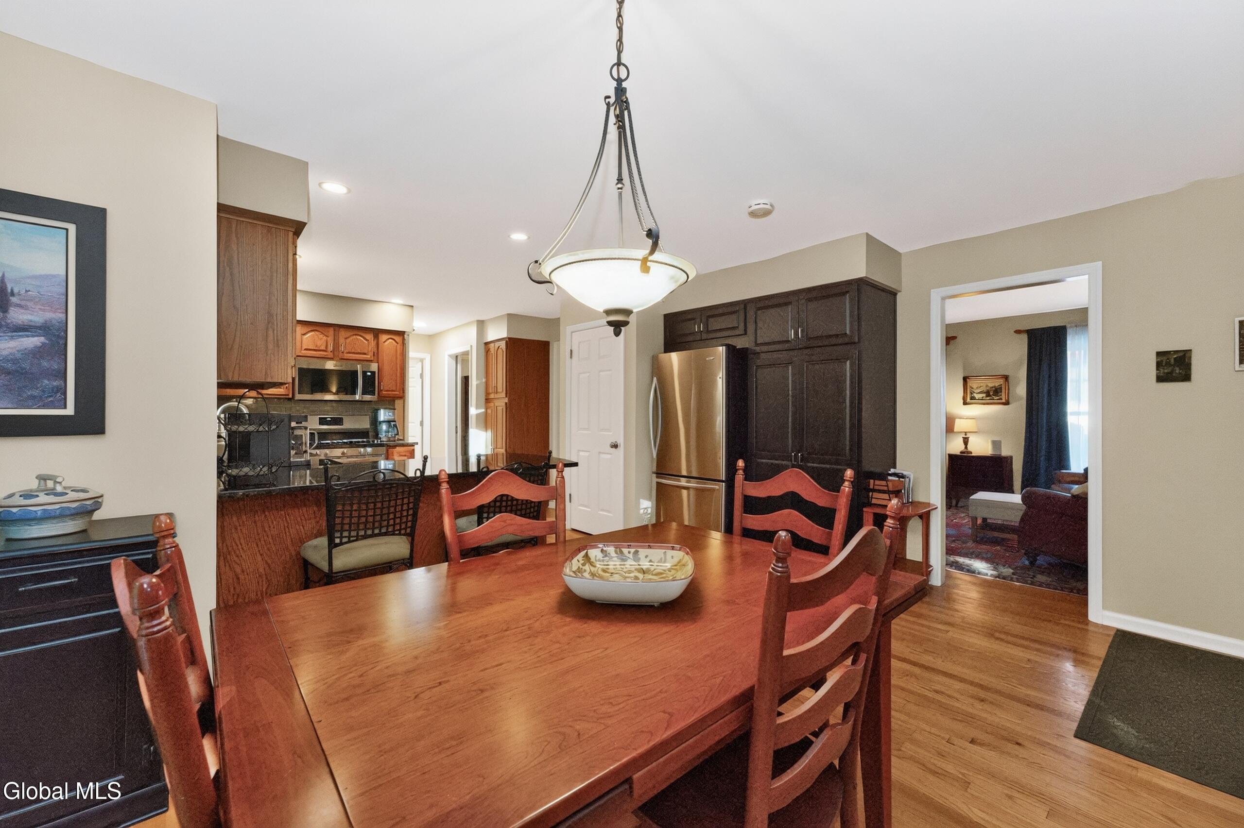 210 Sundew Drive Schenectady NY 12303
