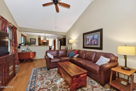 210 Sundew Drive Schenectady NY 12303