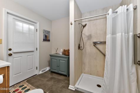 210 Sundew Drive Schenectady NY 12303