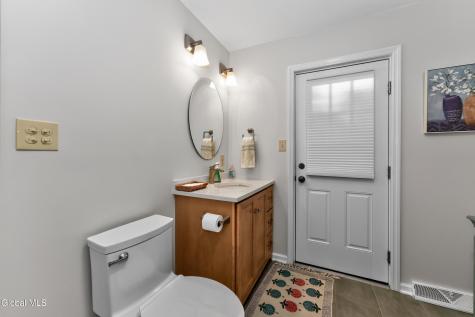 210 Sundew Drive Schenectady NY 12303