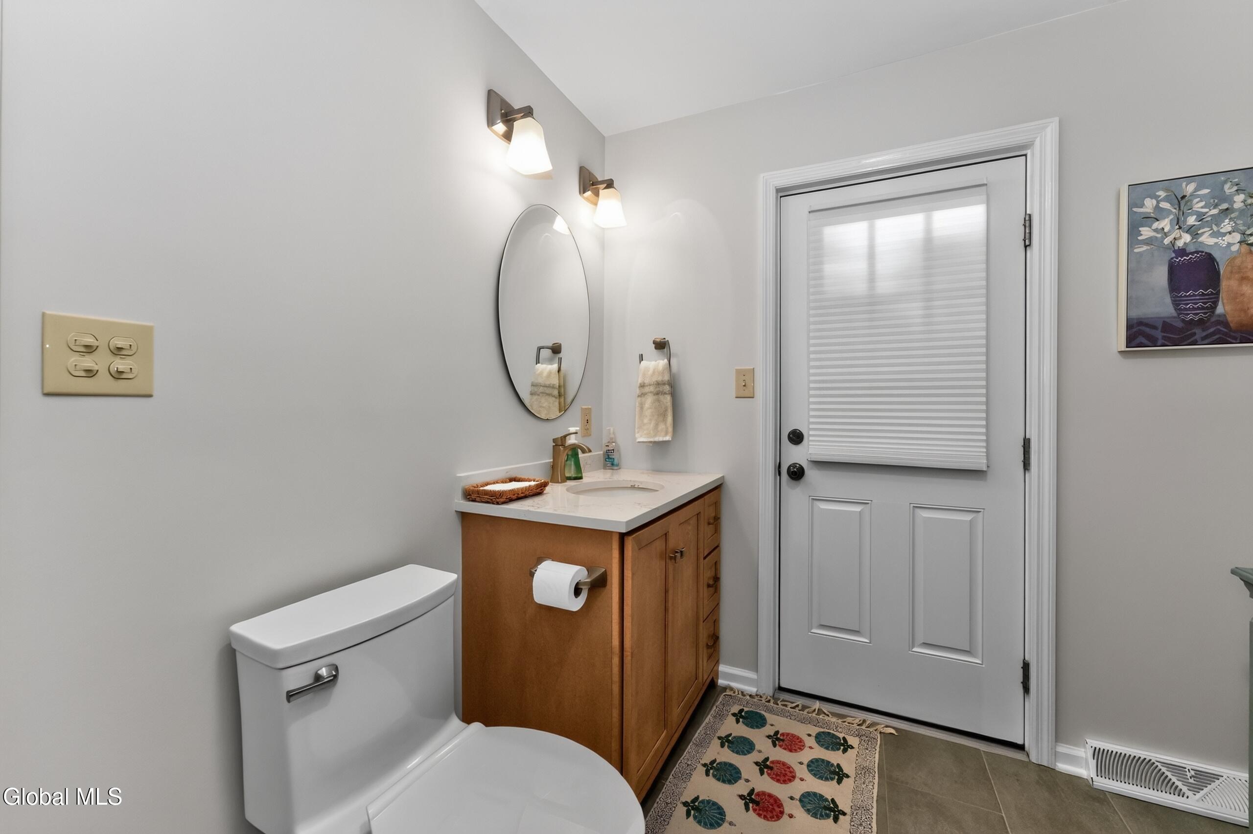 210 Sundew Drive Schenectady NY 12303