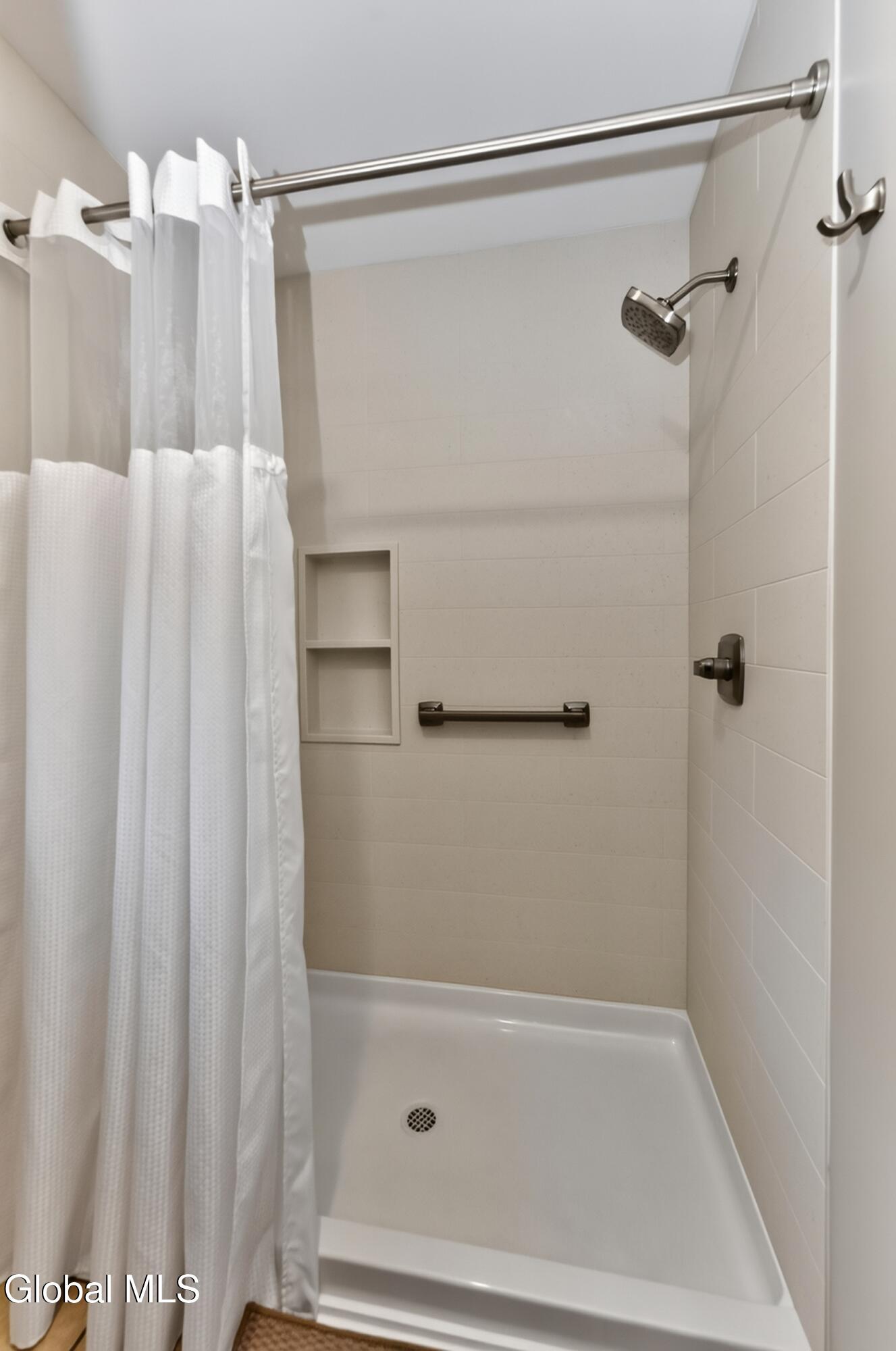 210 Sundew Drive Schenectady NY 12303