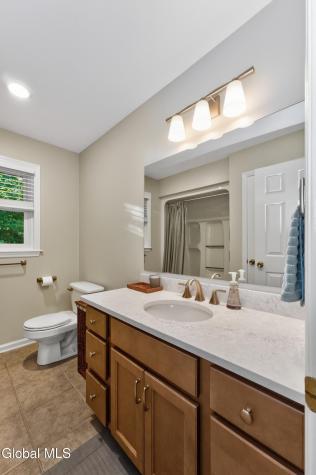 210 Sundew Drive Schenectady NY 12303