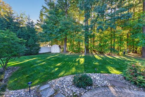 210 Sundew Drive Schenectady NY 12303