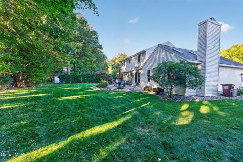 210 Sundew Drive Schenectady NY 12303