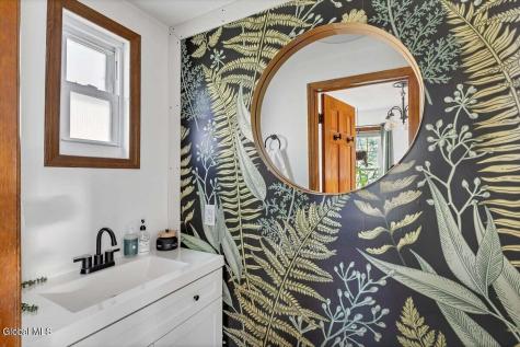 126 Glen Avenue Scotia NY 12302