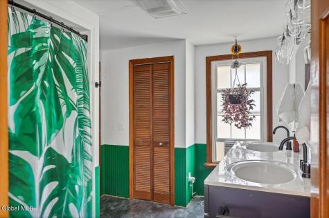 126 Glen Avenue Scotia NY 12302