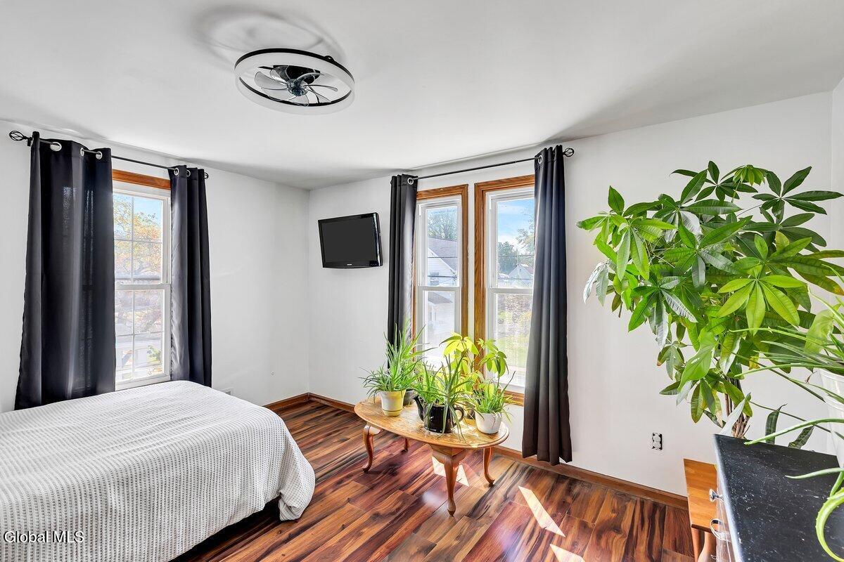 126 Glen Avenue Scotia NY 12302
