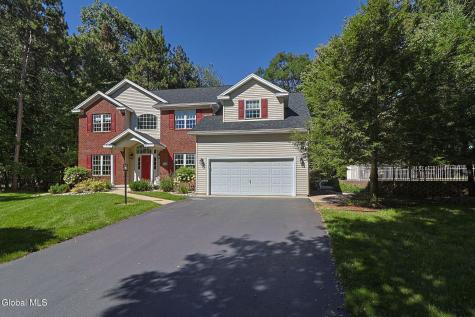 10 Darren's Way Albany NY 12205