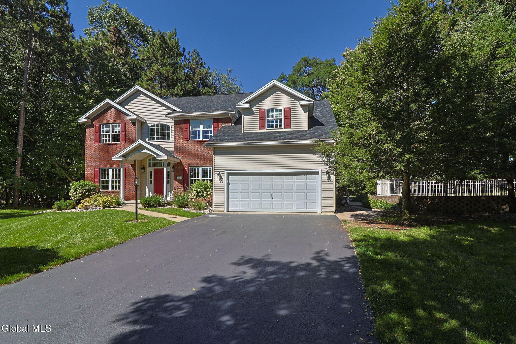 10 Darren's Way Albany NY 12205