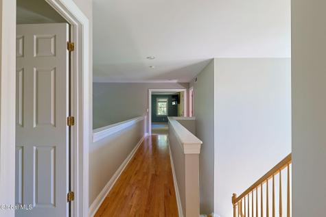 10 Darren's Way Albany NY 12205