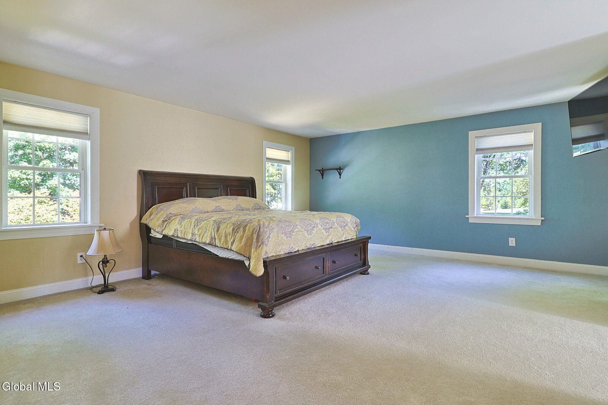 10 Darren's Way Albany NY 12205
