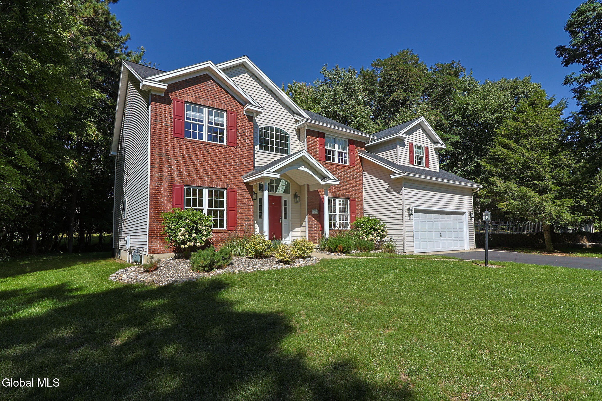 10 Darren's Way Albany NY 12205