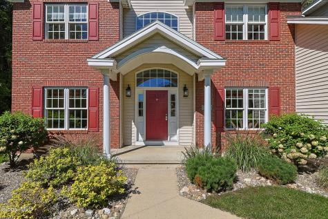 10 Darren's Way Albany NY 12205