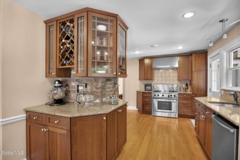 4 East Road Troy NY 12180