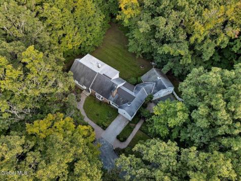 962 Grooms Road Rexford NY 12148
