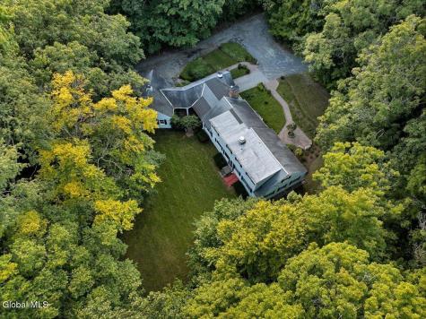 962 Grooms Road Rexford NY 12148