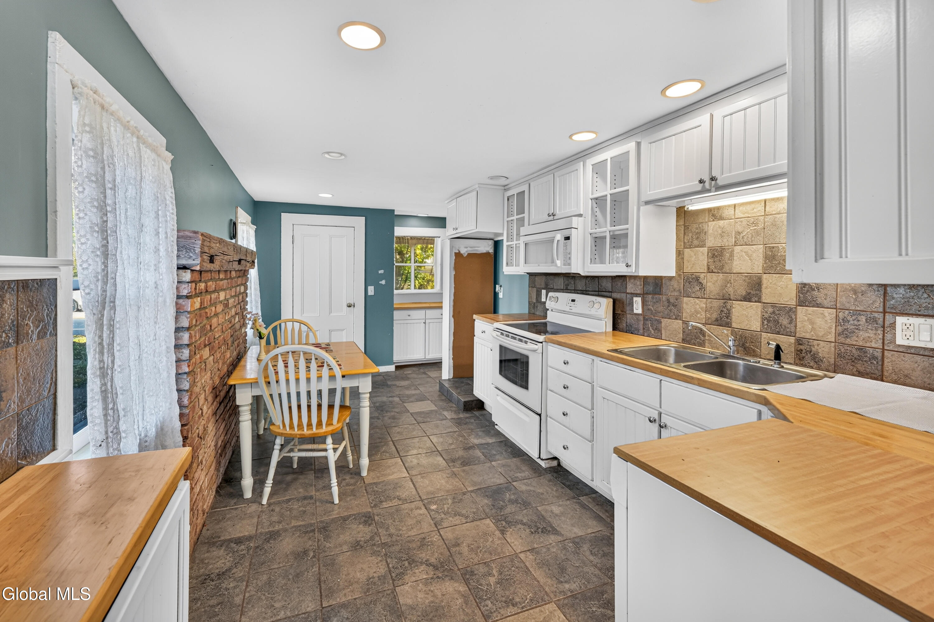 79 Main Street East Worcester NY 12064