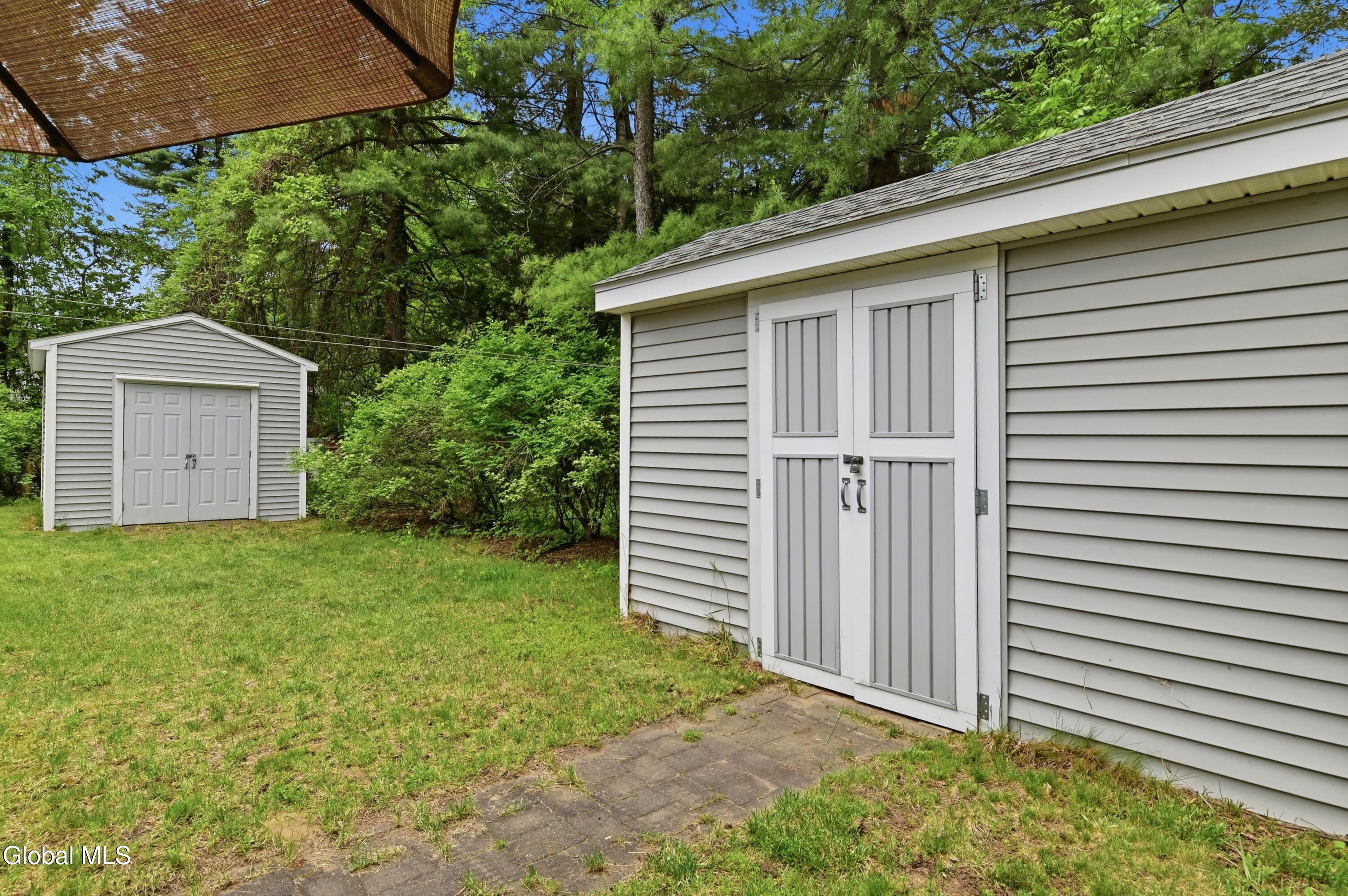 3403 Gari Lane Guilderland NY 12303