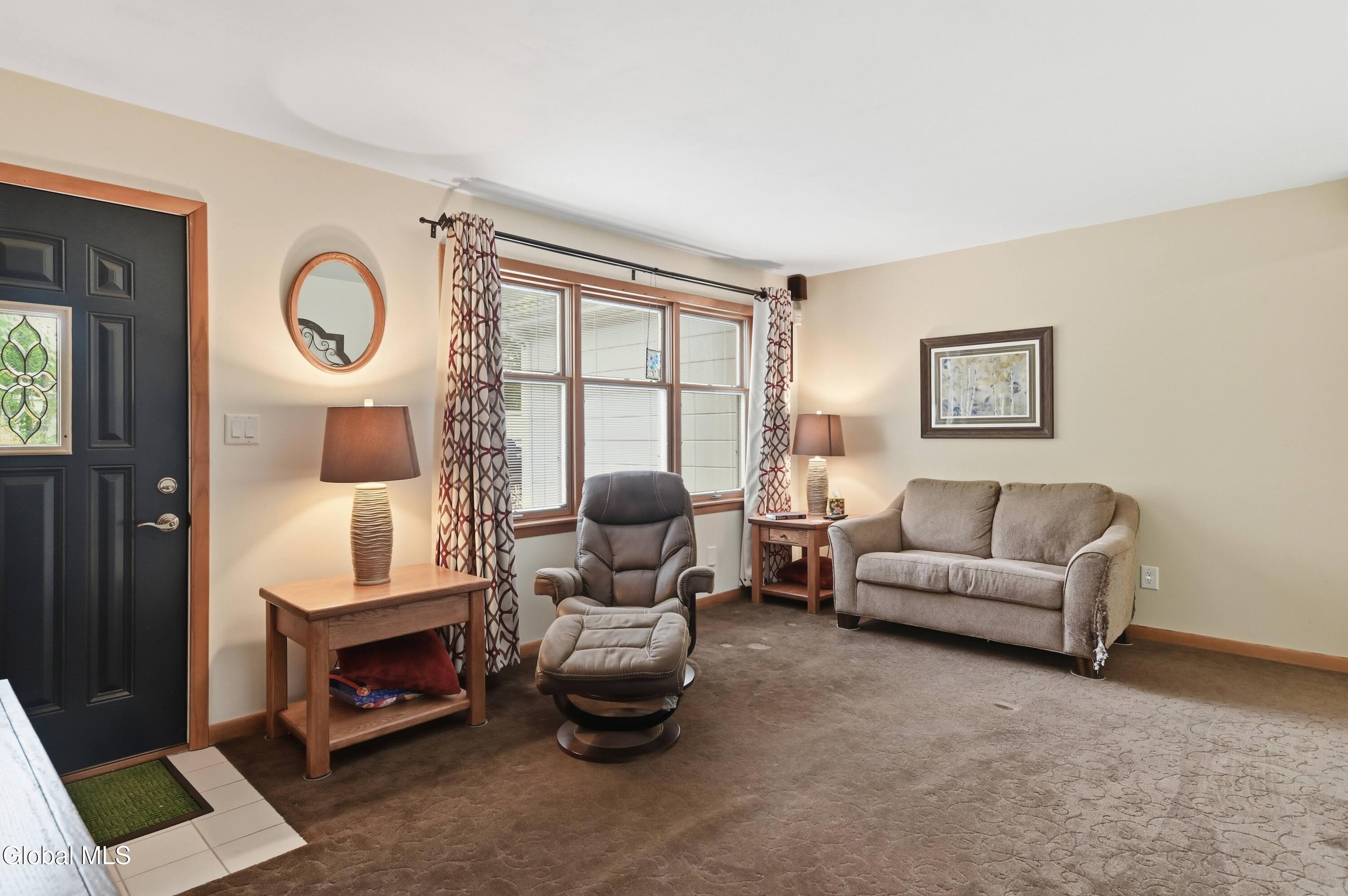 3403 Gari Lane Guilderland NY 12303
